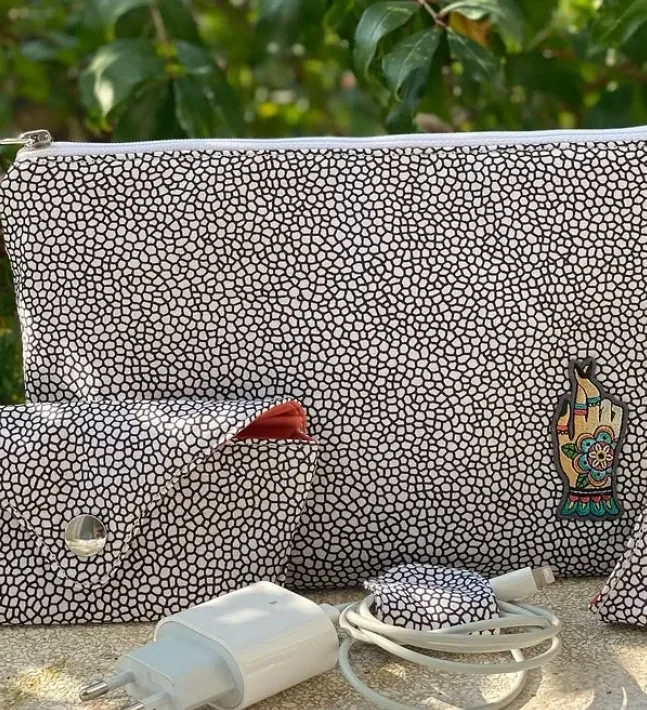 Conjunto coordenado feito à mão no atelier Linha Nobre