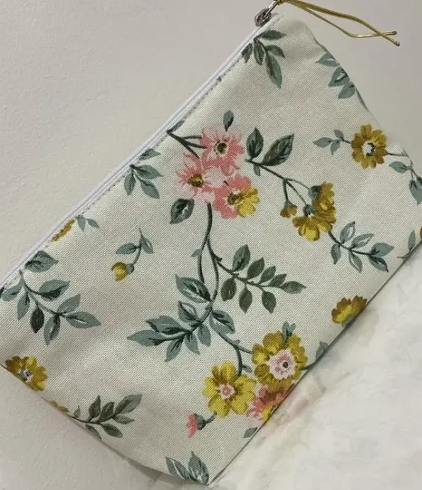 Necessaire floral